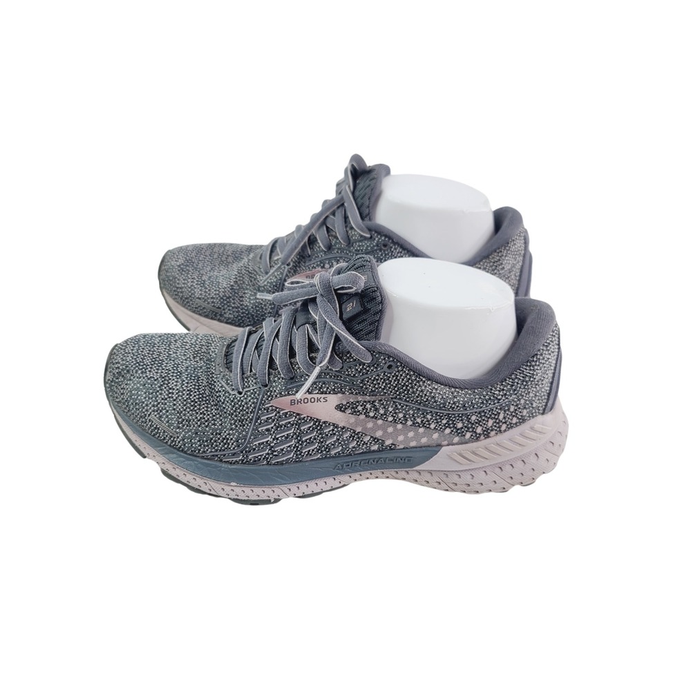 Brooks Brand Running Shoes, Women, Size‎ 8, Grey/Pink Color.
